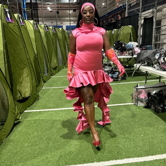 Chic High-Low Pink Ruffle Dress - Picture 5 of 5